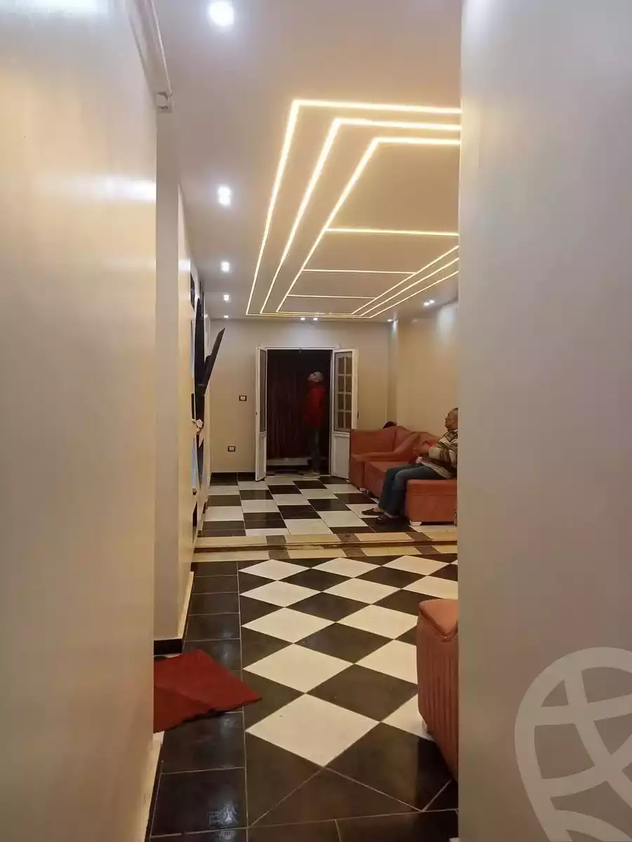 https://aqarmap.com.eg/ar/listing/5634733-for-sale-alexandria-l-jmy-lbytsh-el-reyad-st
