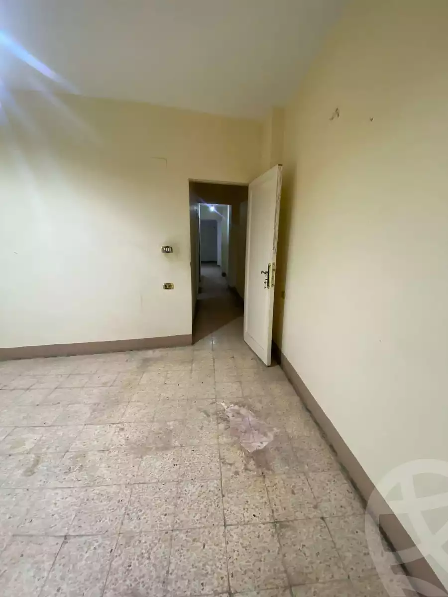 https://aqarmap.com.eg/ar/listing/5635249-for-sale-cairo-ain-shams-ahmed-esmat-st