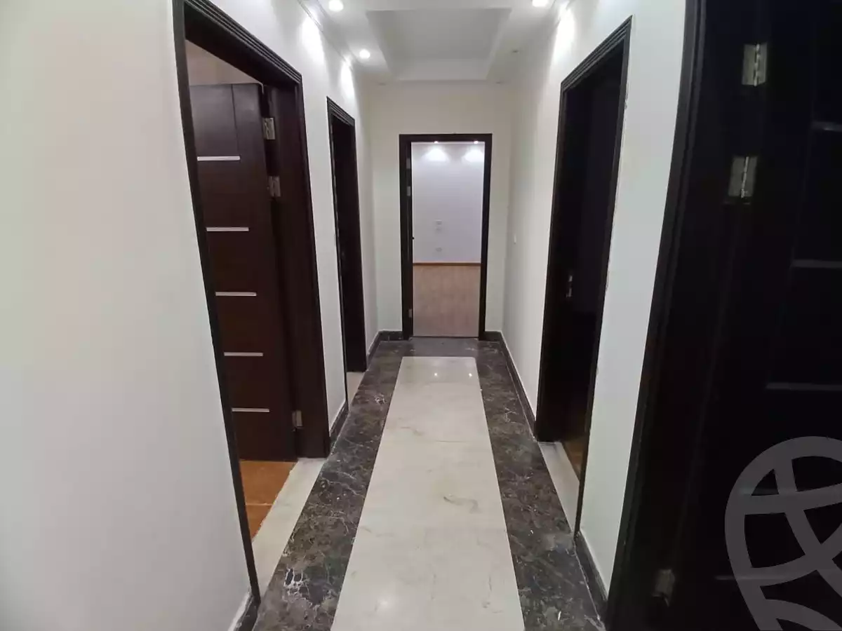 https://aqarmap.com.eg/en/listing/5635740-for-rent-cairo-6th-of-october-garb-someed-neighborhood-10th-makkah-al-mokarama-st