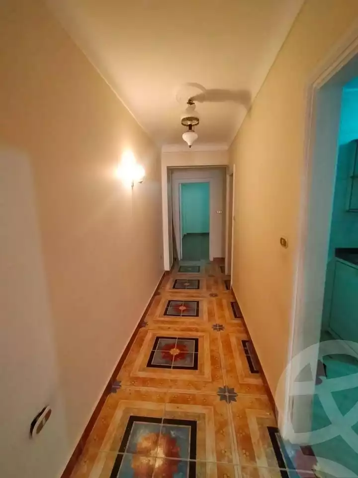 https://aqarmap.com.eg/ar/listing/5635780-for-rent-alexandria-el-hanouvel-al-haded-we-al-soulb-st
