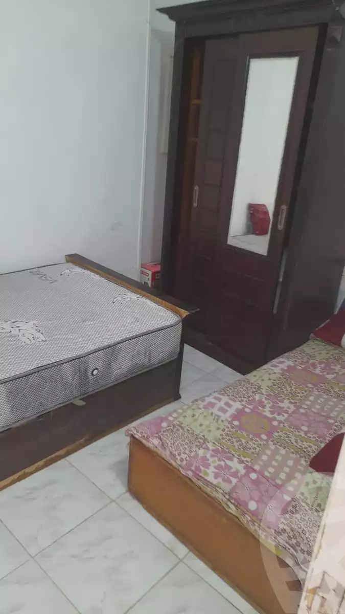https://aqarmap.com.eg/en/listing/5635870-for-sale-alexandria-el-hanouvel-hussein-waly-st