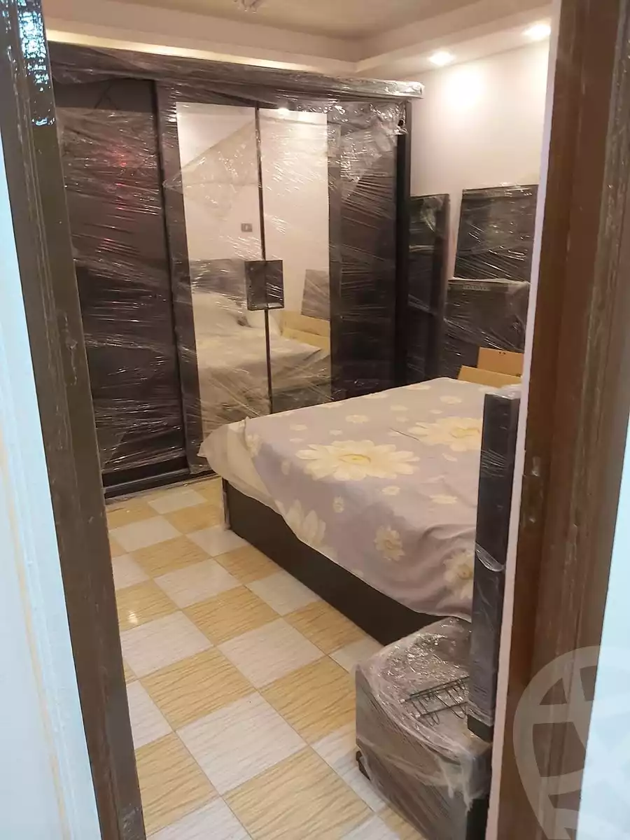 https://aqarmap.com.eg/en/listing/5636298-for-sale-cairo-mokattam-lhdb-l-ly-mskn-lzlzl-sobhy-hussein-street
