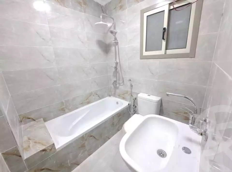 https://aqarmap.com.eg/ar/listing/5636411-for-sale-alexandria-sydy-bshr-sydy-bshr-qbly-faisal-city