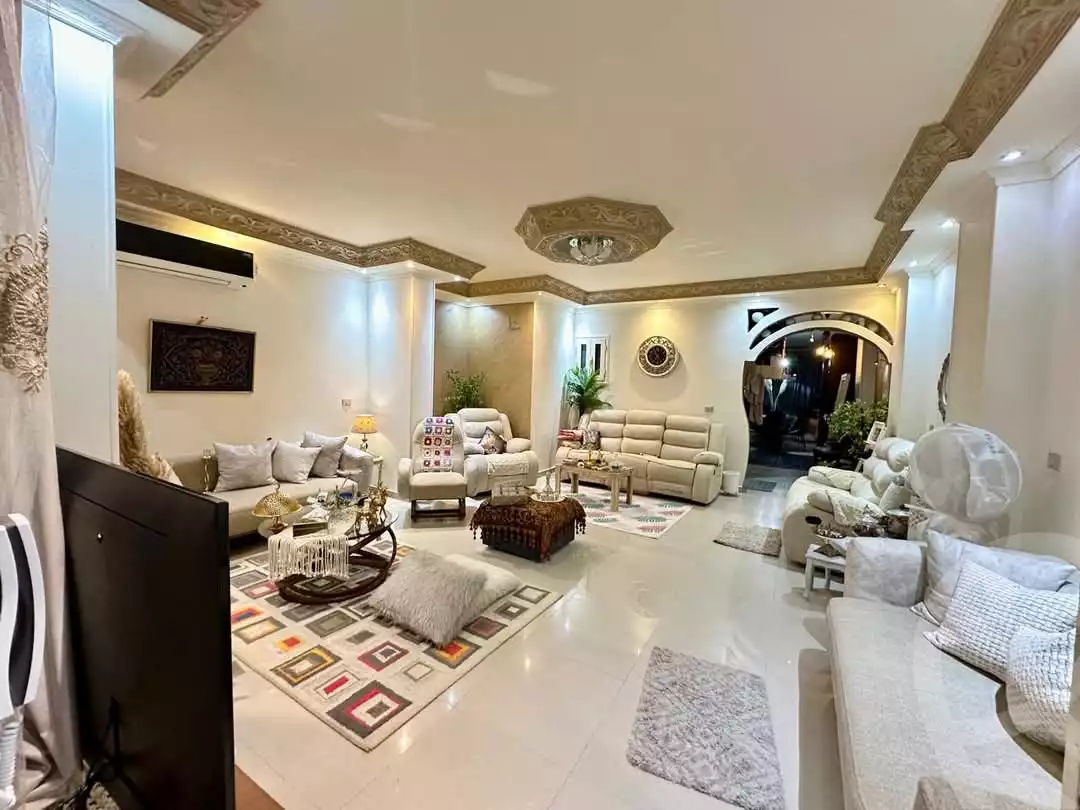 https://aqarmap.com.eg/en/listing/5636457-for-sale-cairo-mokattam-el-hadabah-el-wosta-el-mantaqa-el-tanya