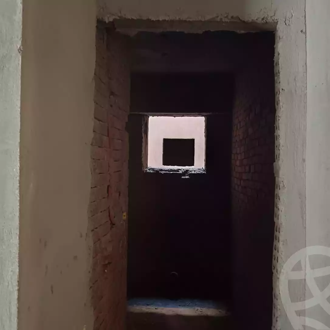 https://aqarmap.com.eg/en/listing/5418367-for-sale-cairo-new-cairo-compounds-el-ashrafia