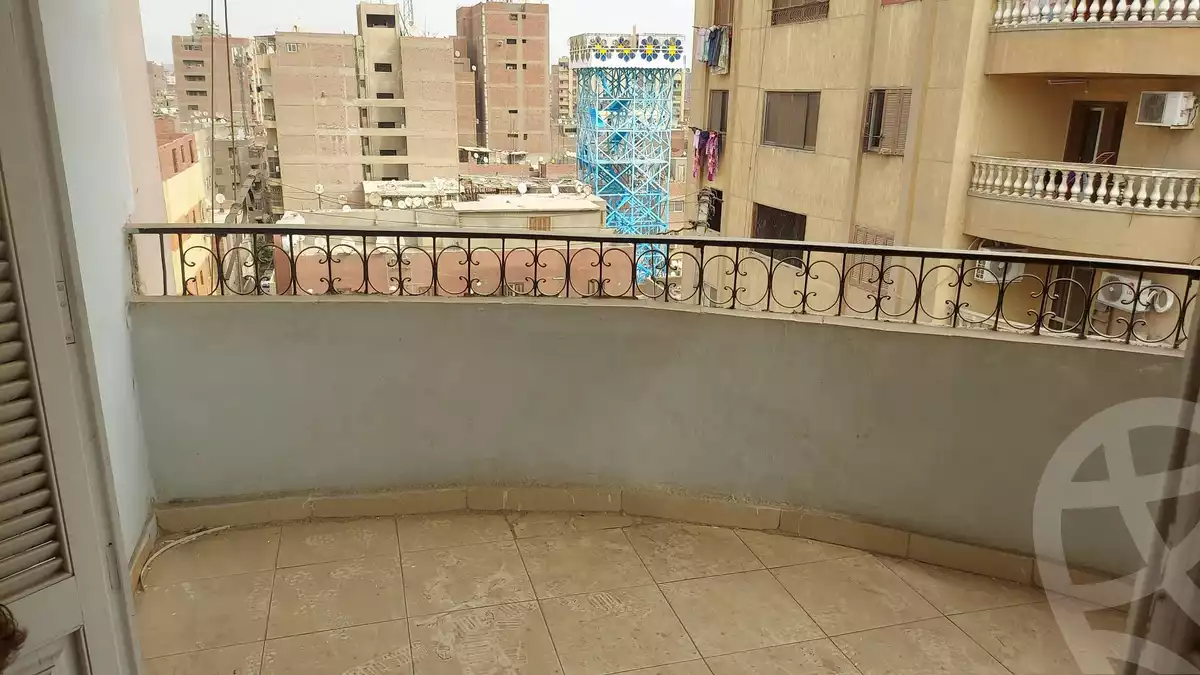 https://aqarmap.com.eg/ar/listing/5636549-for-sale-cairo-el-haram-shareaa-khatem-el-morsalen