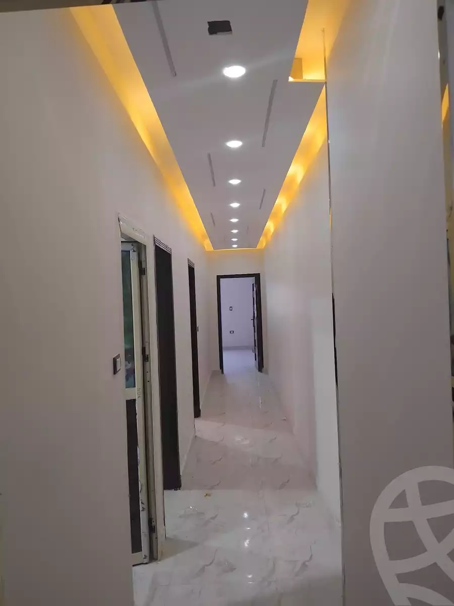 https://aqarmap.com.eg/en/listing/5636956-for-sale-cairo-helwan-hadayek-helwan-nile-corniche-st