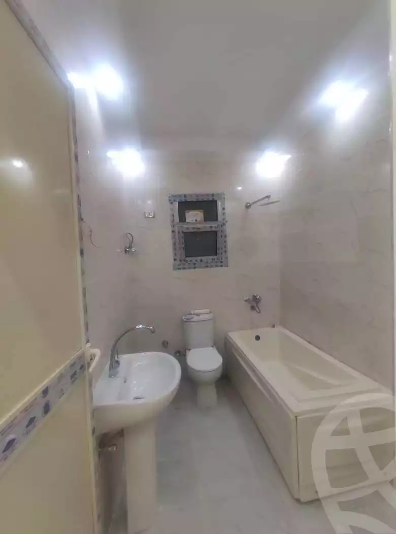 https://aqarmap.com.eg/en/listing/5637147-for-sale-cairo-elnozha-Streettt-27