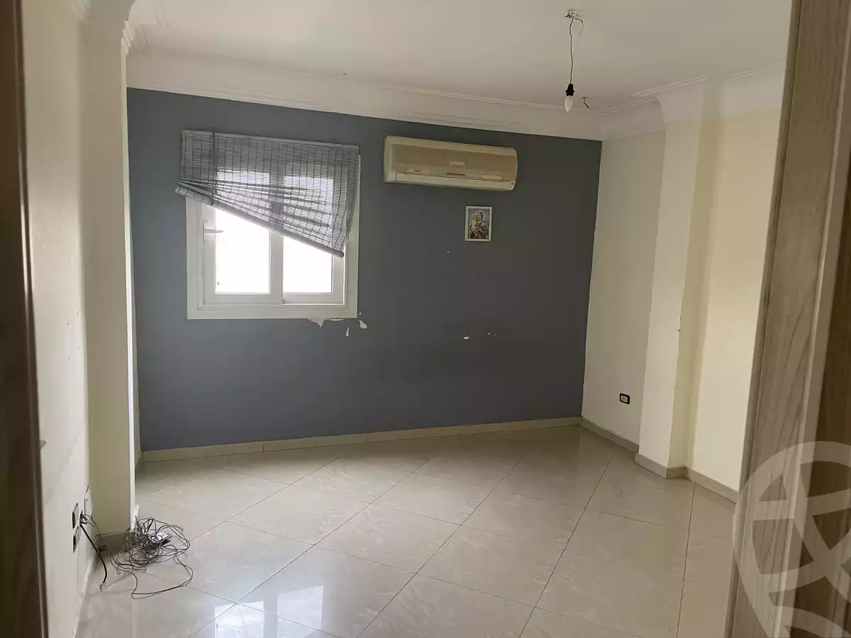 https://aqarmap.com.eg/en/listing/5631623-for-sale-cairo-heliopolis-ard-el-golf-el-thawra-st