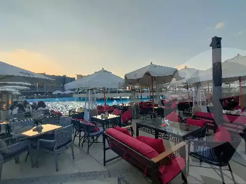 https://aqarmap.com.eg/en/listing/5628864-for-rent-cairo-new-cairo-lrhb-city-malls-and-markets