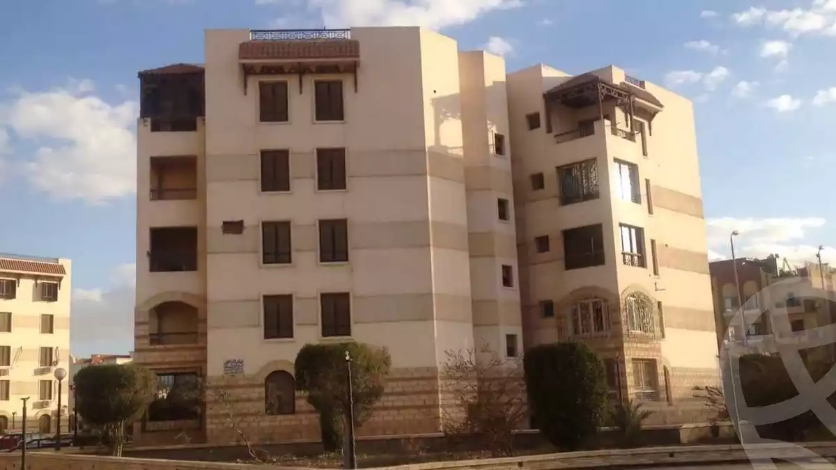 https://aqarmap.com.eg/ar/listing/5638149-for-sale-cairo-el-sheikh-zayed-city-el-hay-el-rabeaa-al-mostakbal-st