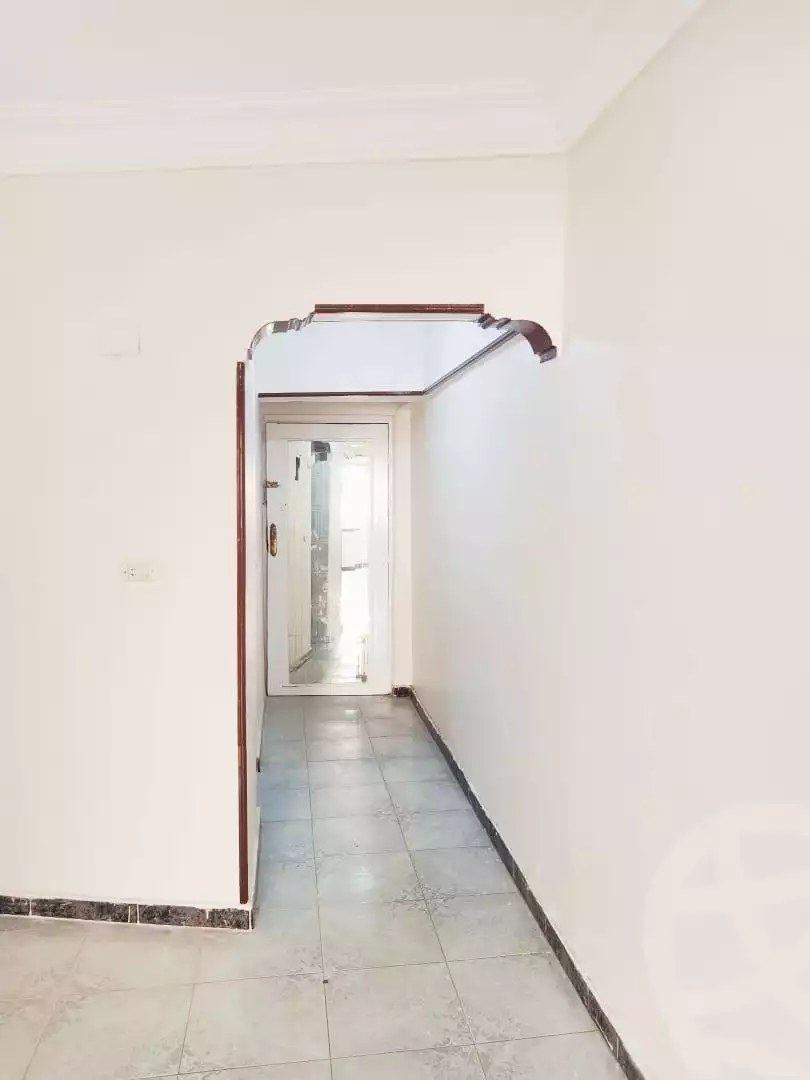 https://aqarmap.com.eg/en/listing/5639328-for-sale-cairo-ain-shams-el-naam-al-sad-al-aali-st