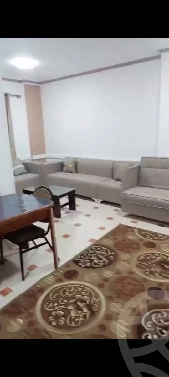https://aqarmap.com.eg/en/listing/5639481-for-rent-cairo-6th-of-october-el-ahyaa-neighborhood-1st-al-shohadaa-st