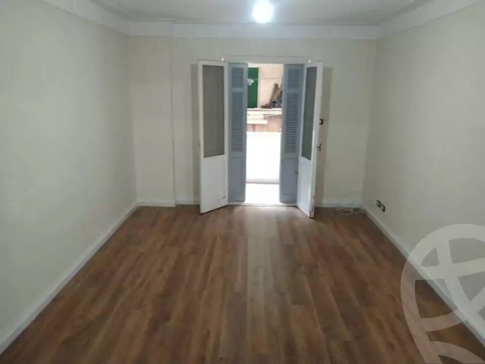 https://aqarmap.com.eg/ar/listing/5641141-for-sale-alexandria-camp-cesar-abd-el-moneim-sanad-st