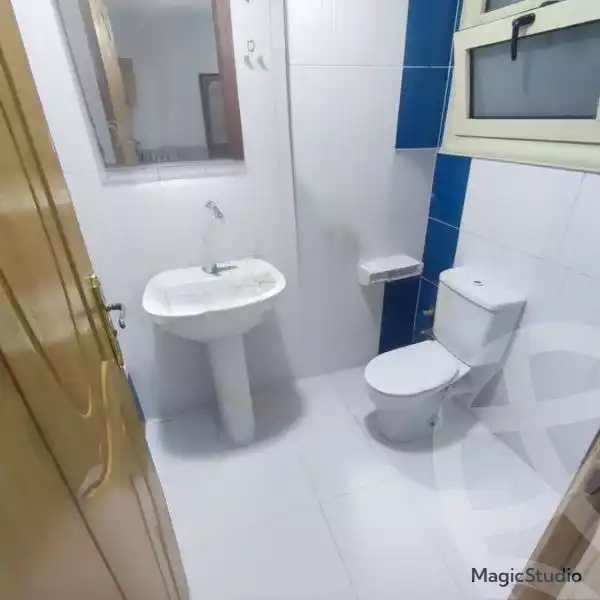 https://aqarmap.com.eg/en/listing/5641595-for-rent-alexandria-ganaklis-shr-bw-qyr-tryq-lhry