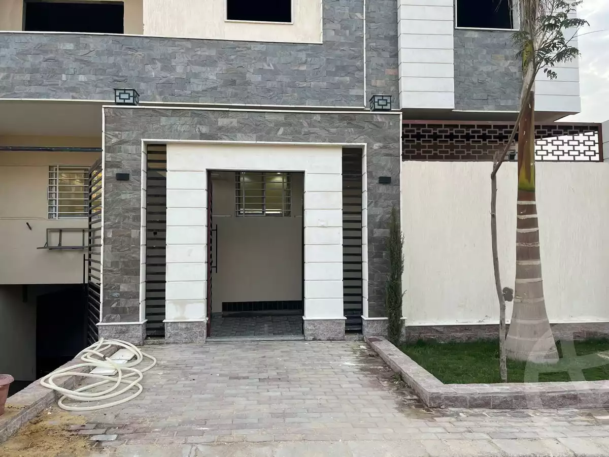 https://aqarmap.com.eg/en/listing/5642637-for-sale-cairo-el-shorouk-lhy-lthlth-grb-iskan-fakher