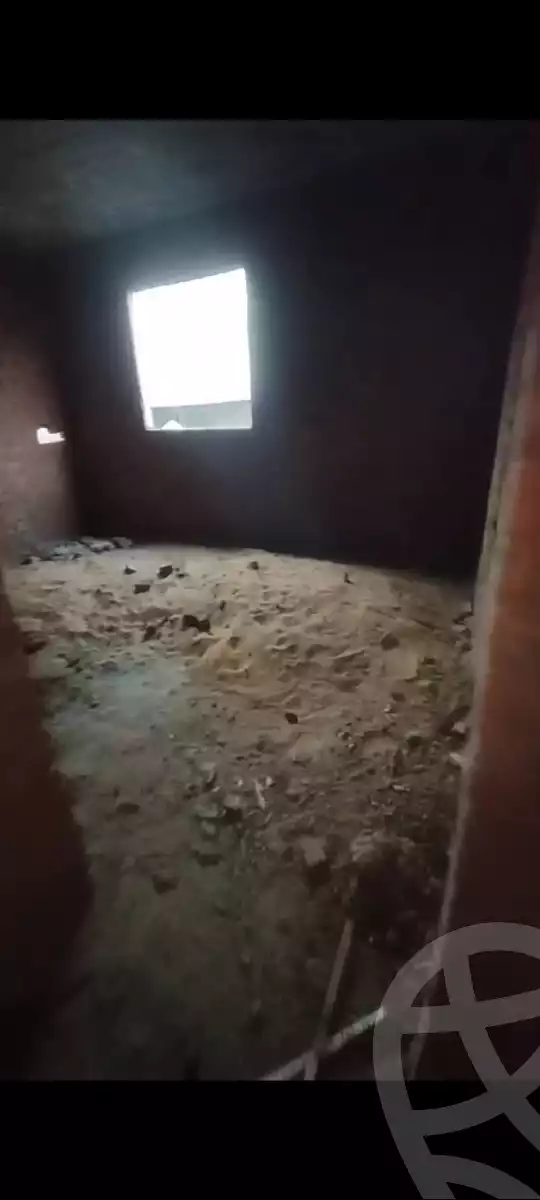https://aqarmap.com.eg/en/listing/5642783-for-sale-cairo-helwan-hadayek-helwan-el-eshrein-st