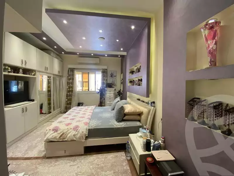 https://aqarmap.com.eg/en/listing/5643062-for-sale-cairo-el-sheikh-zayed-city-compounds-continental-gardens
