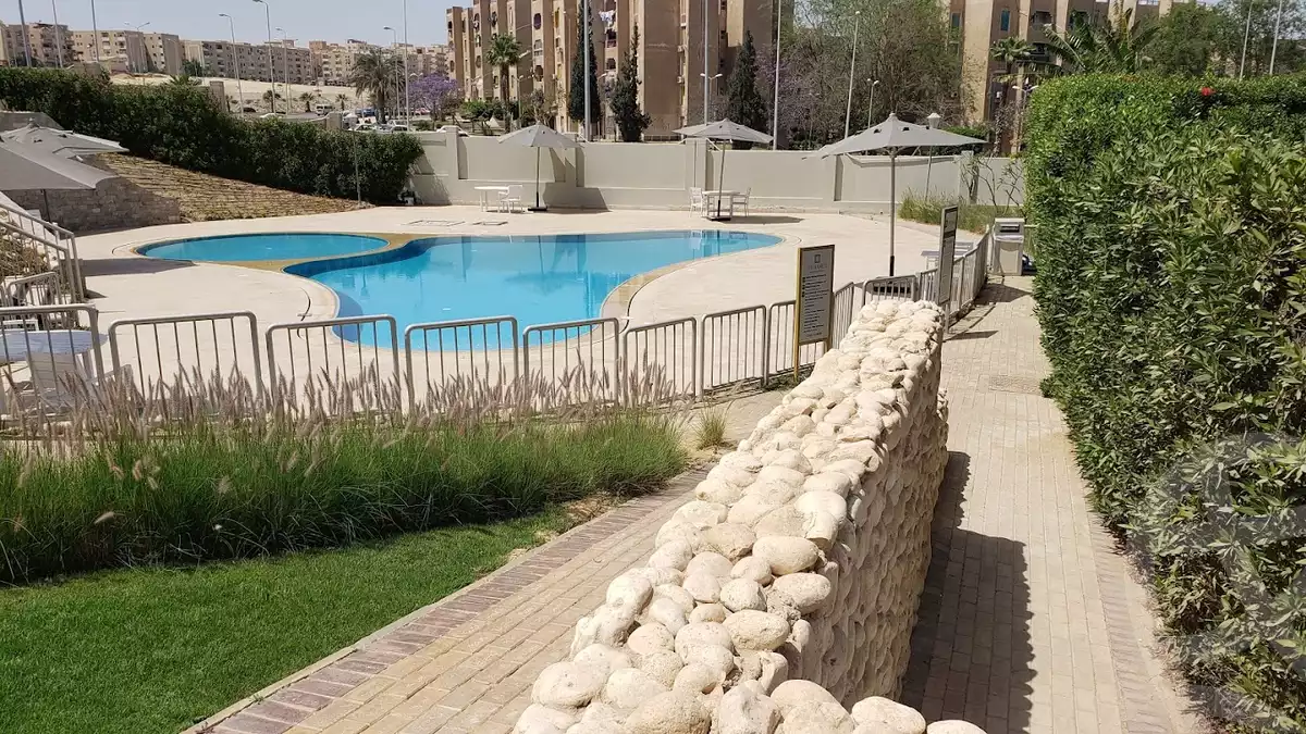 https://aqarmap.com.eg/en/listing/5645236-for-rent-cairo-el-sheikh-zayed-city-compounds-dh-drys