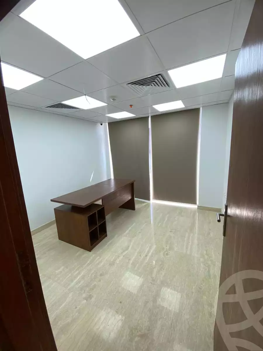https://aqarmap.com.eg/ar/listing/5645310-for-rent-cairo-el-sheikh-zayed-city-compounds-the-courtyard-mall-dorra