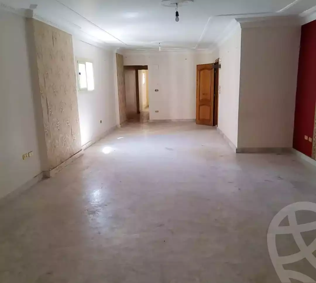 https://aqarmap.com.eg/en/listing/5645961-for-sale-alexandria-ganaklis-shr-mrtdy-bsh