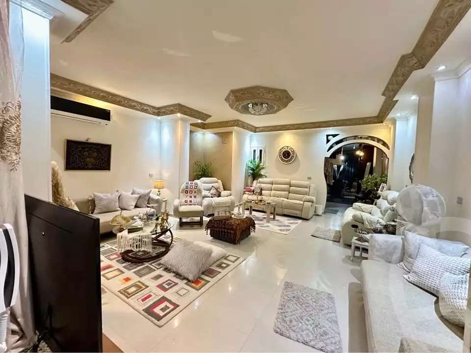 https://aqarmap.com.eg/en/listing/5646060-for-sale-cairo-mokattam-el-hadabah-el-wosta-el-mantaqa-el-tanya