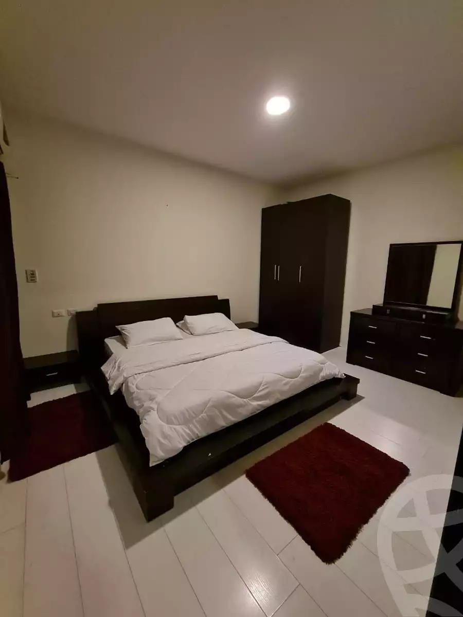 https://aqarmap.com.eg/en/listing/5647827-for-rent-cairo-el-sheikh-zayed-city-compounds-dh-drys