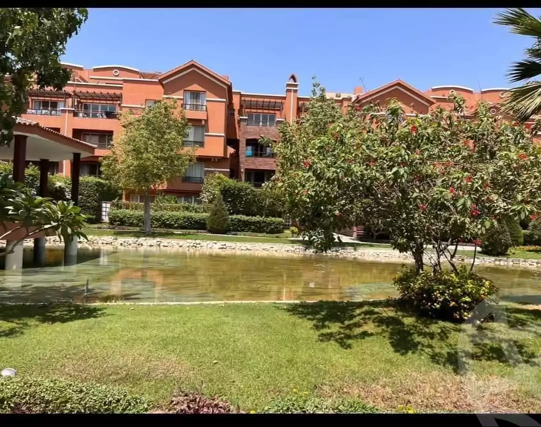 https://aqarmap.com.eg/en/listing/5648212-for-sale-cairo-el-sheikh-zayed-city-compounds-green-3