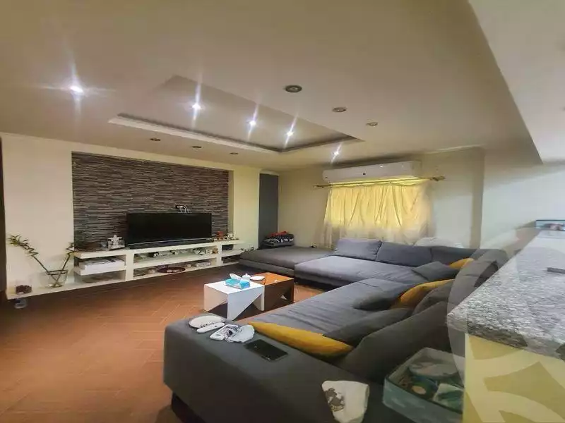 https://aqarmap.com.eg/ar/listing/5648781-for-sale-cairo-new-cairo-el-banafsg-el-banafsag-omarat-al-gabri-st