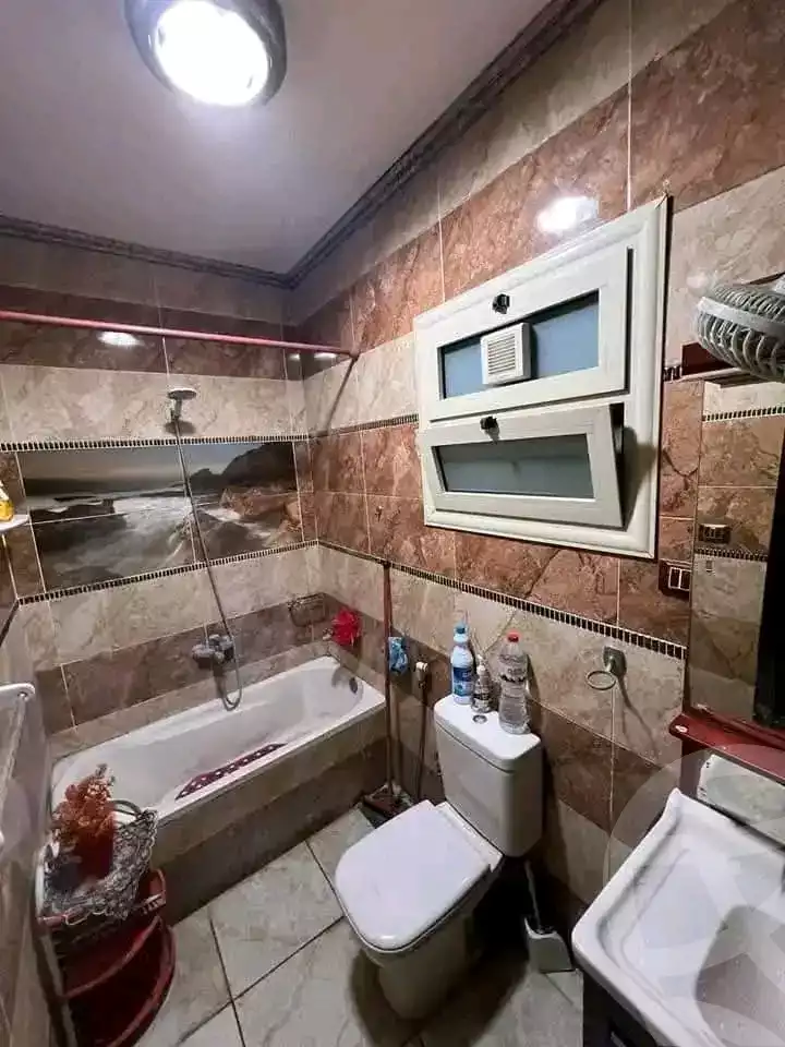 https://aqarmap.com.eg/ar/listing/5648930-for-sale-alexandria-l-jmy-lbytsh-al-samalehy-1-st