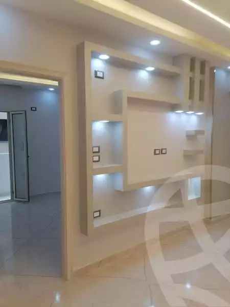 https://aqarmap.com.eg/en/listing/5649342-for-sale-gharbia-tanta-tanta-city-saeed-st