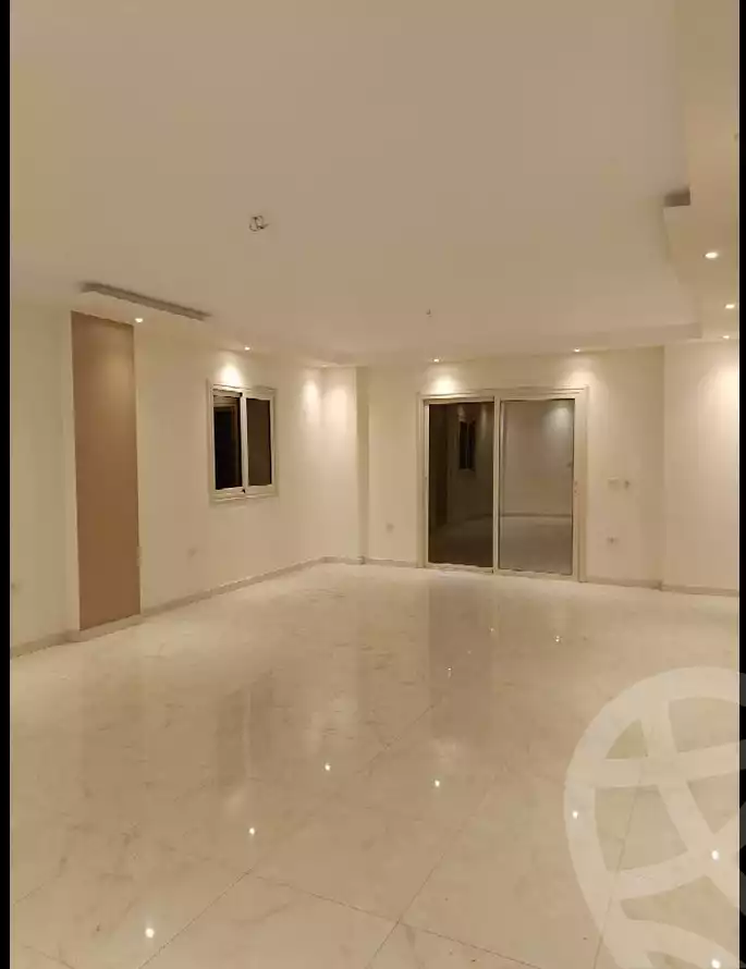 https://aqarmap.com.eg/en/listing/5650544-for-rent-cairo-mokattam-lhdb-l-ly-manteqt-ganob-s