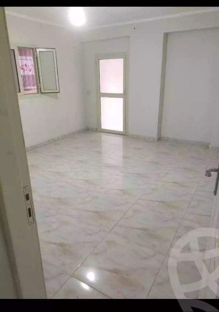 https://aqarmap.com.eg/ar/listing/5652145-for-rent-cairo-helwan-hadayek-helwan-el-eshrein-st