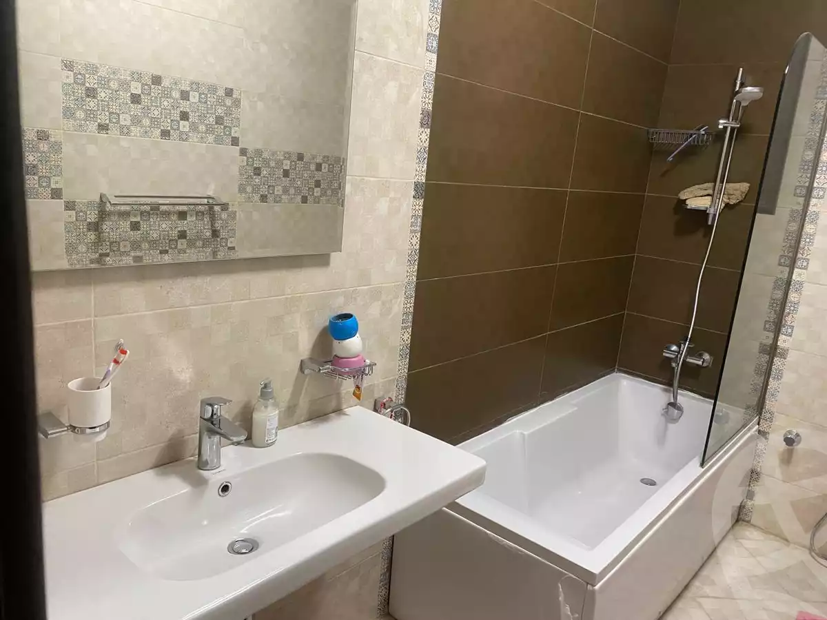 https://aqarmap.com.eg/en/listing/5652804-for-rent-cairo-new-cairo-compounds-el-deyar-mokhabarat