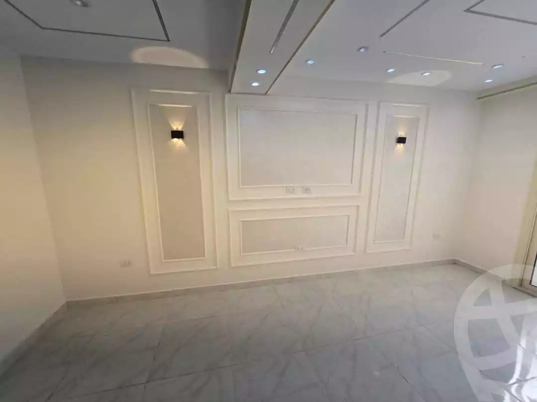 https://aqarmap.com.eg/ar/listing/5653438-for-sale-alexandria-l-jmy-lbytsh-el-bostan-st