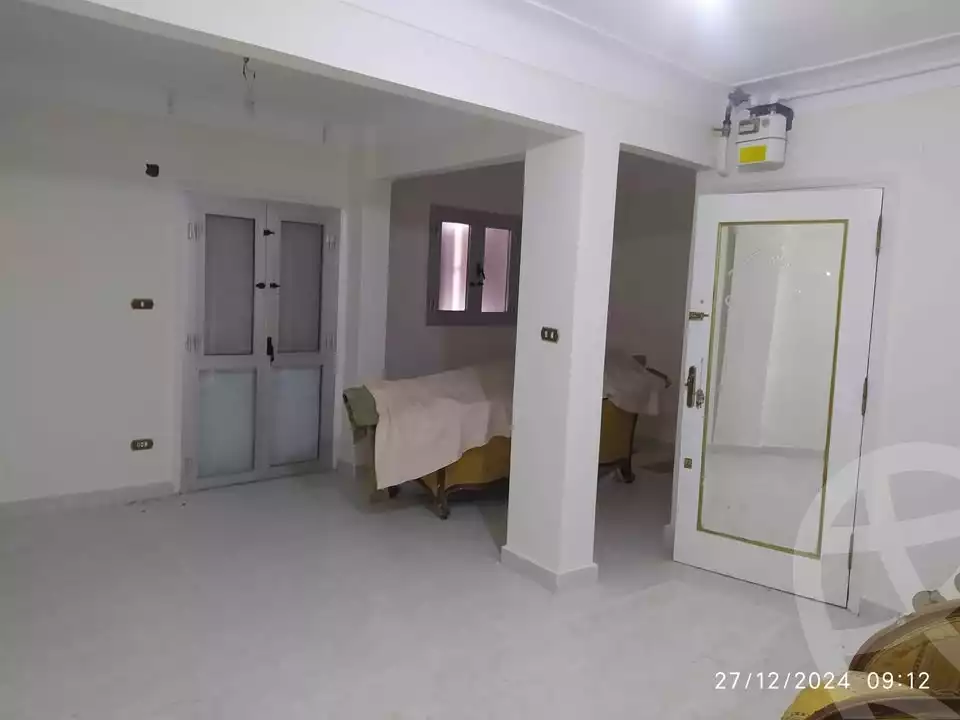https://aqarmap.com.eg/ar/listing/5653510-for-sale-alexandria-miami-street-56