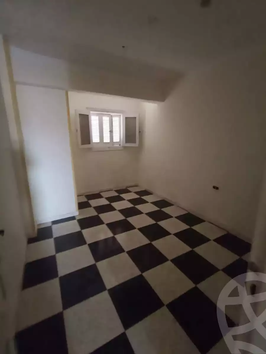 https://aqarmap.com.eg/en/listing/5653571-for-sale-marsa-matruh-marsa-matrouh-city-alam-el-roum-st