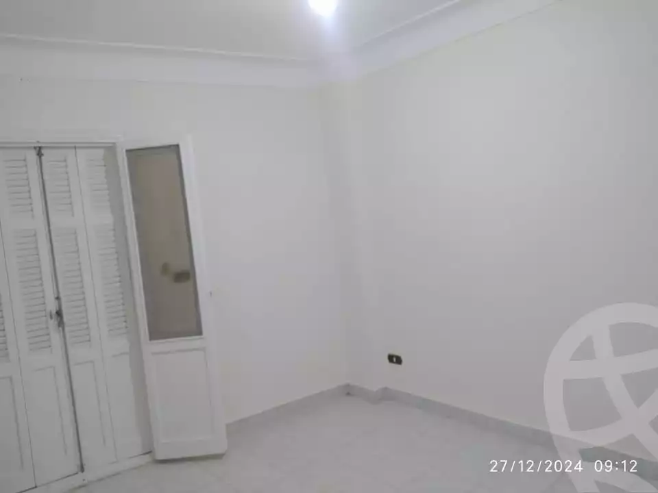 https://aqarmap.com.eg/en/listing/5654460-for-sale-alexandria-miami-shr-jml-bd-lnsr