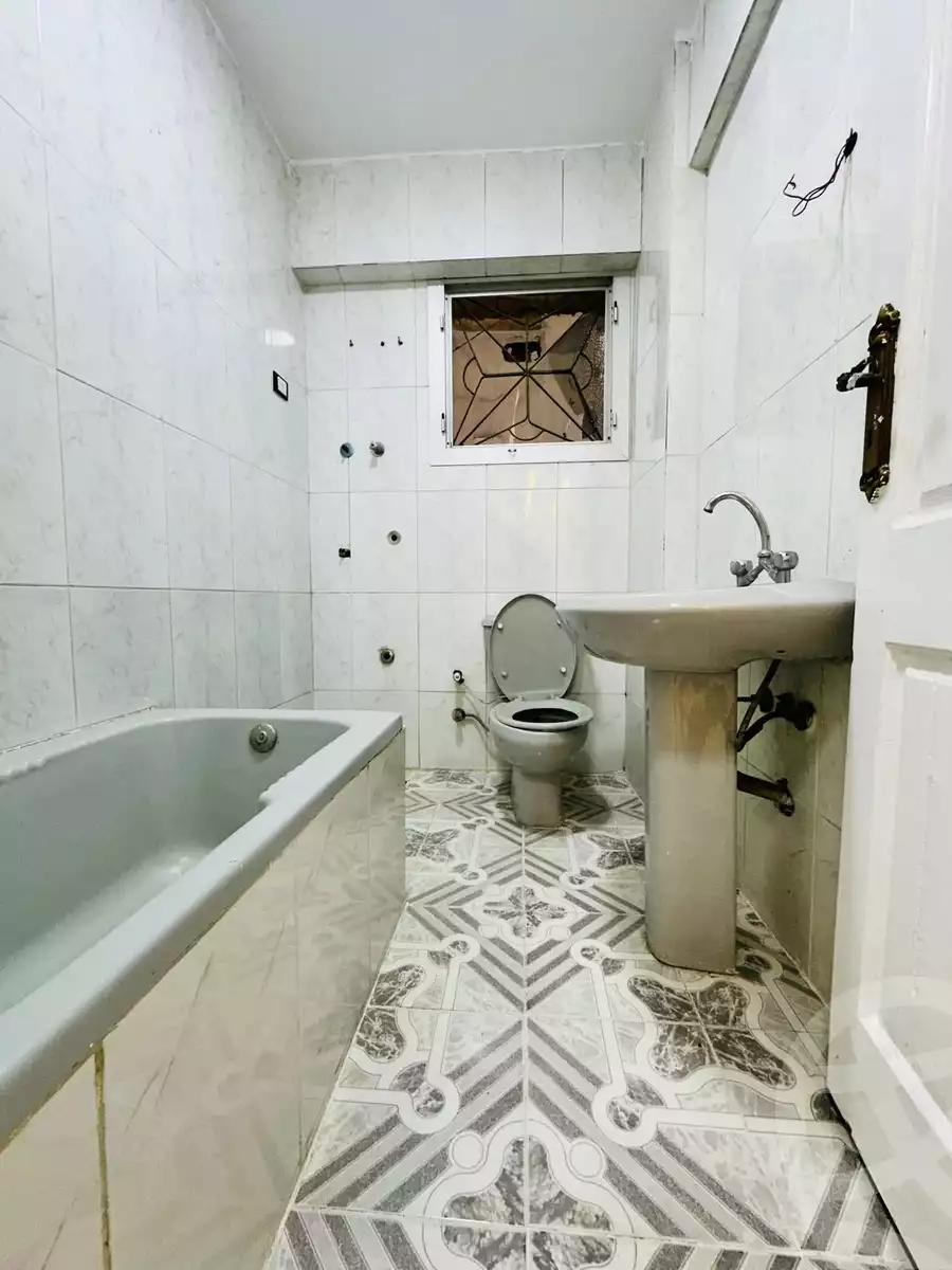 https://aqarmap.com.eg/ar/listing/5654656-for-sale-alexandria-l-jmy-shataa-el-nakheel