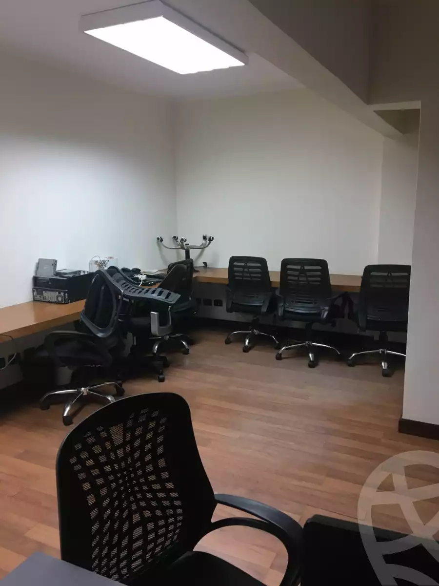 https://aqarmap.com.eg/ar/listing/5655639-for-sale-cairo-mokattam-lhdb-l-ly-shareaa-9