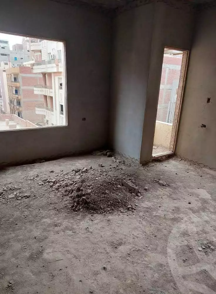 https://aqarmap.com.eg/en/listing/5656153-for-sale-sharqia-zagazig-zagazig-city-tolba-awaida-st