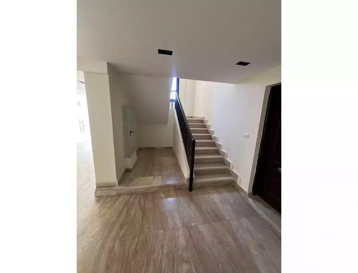 https://aqarmap.com.eg/en/listing/5657452-for-sale-cairo-el-sheikh-zayed-city-compounds-bliss-gate-compound-torec