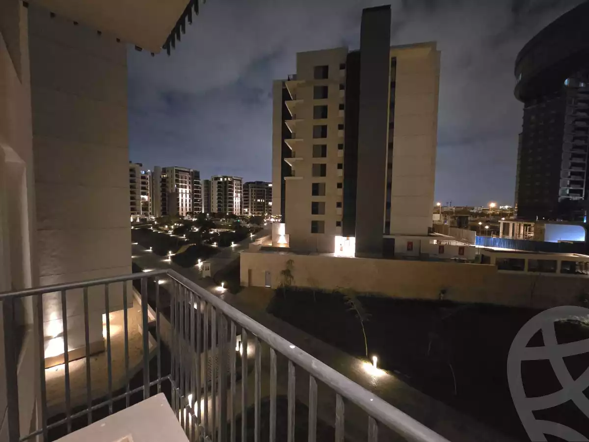 https://aqarmap.com.eg/ar/listing/5658578-for-rent-cairo-el-sheikh-zayed-city-compounds-zyd-wr-llttwyr-park-towers-zed-el-sheikh-zayed-compound