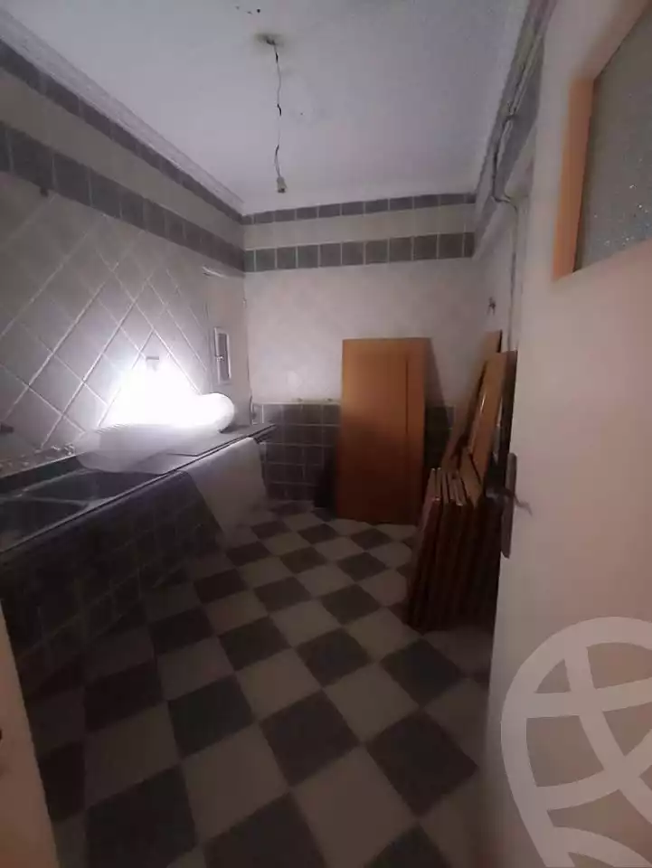 https://aqarmap.com.eg/en/listing/5658752-for-sale-alexandria-glim