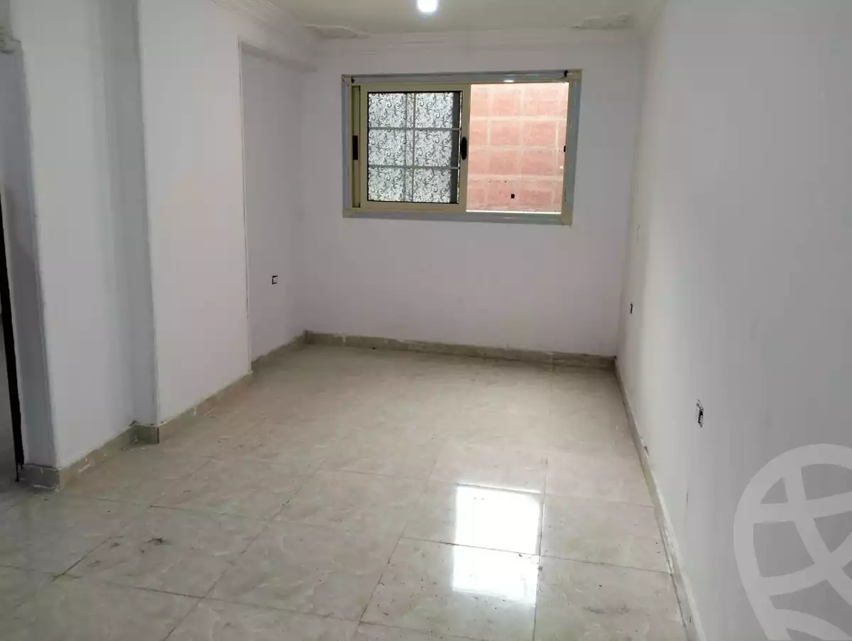 https://aqarmap.com.eg/ar/listing/5658990-for-sale-cairo-helwan-hadayek-helwan-el-eshrein-st