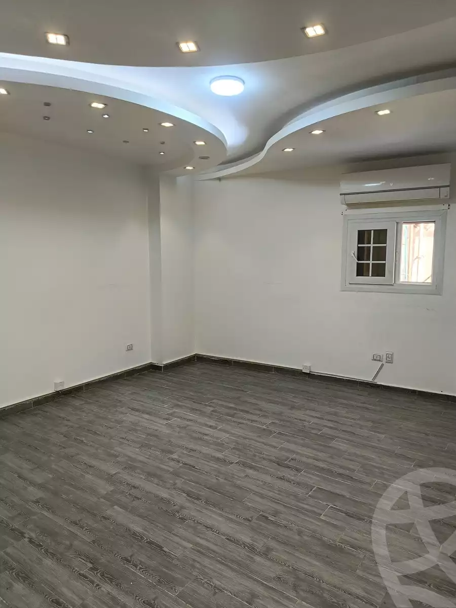 https://aqarmap.com.eg/ar/listing/5659679-for-rent-cairo-mokattam-lhdb-l-ly