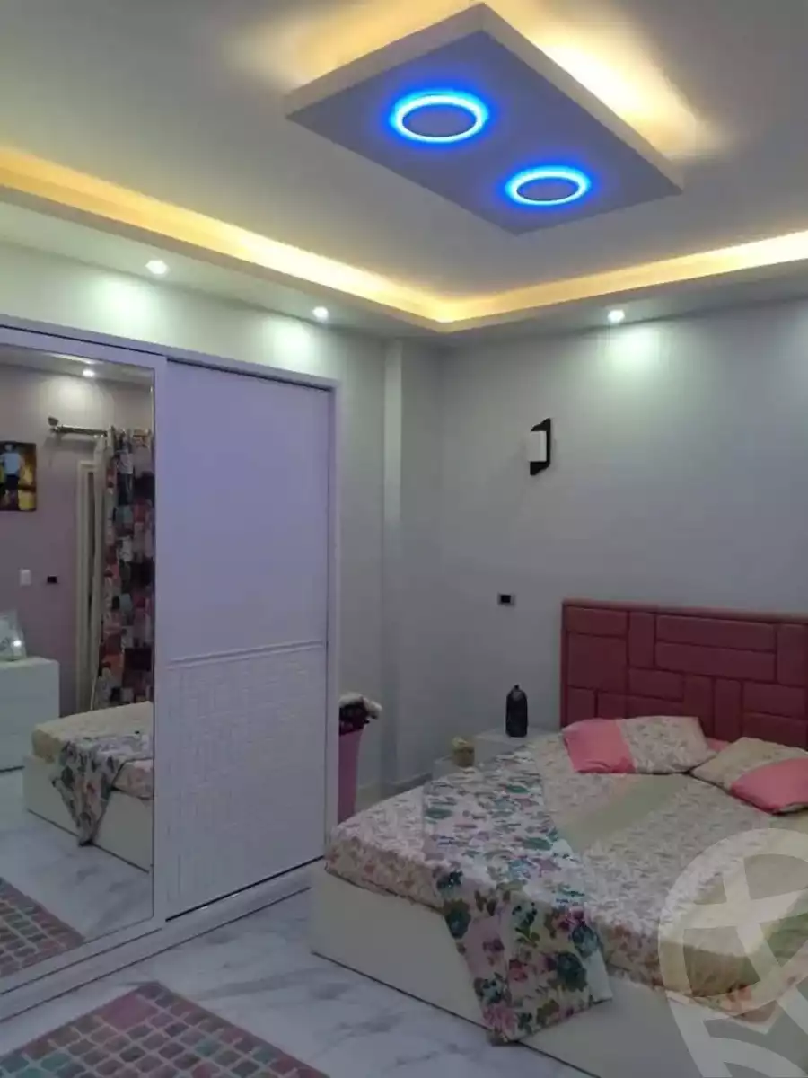 https://aqarmap.com.eg/en/listing/5660663-for-sale-cairo-helwan-hadayek-helwan-nile-corniche-st
