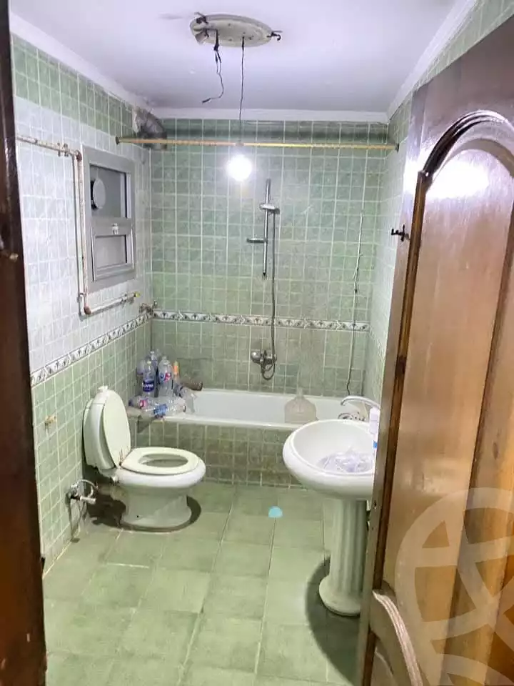 https://aqarmap.com.eg/en/listing/5661067-for-rent-cairo-ain-shams-ahmed-esmat-st