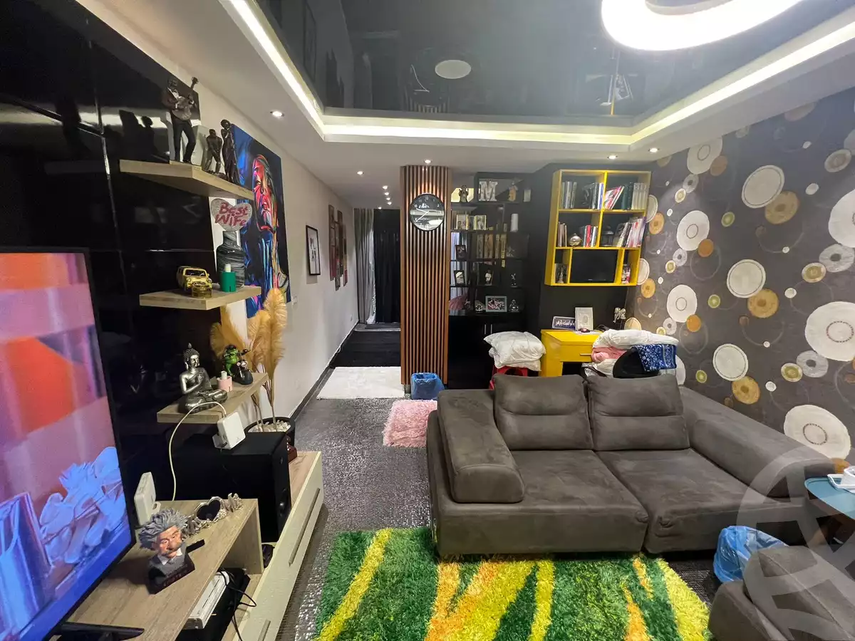 https://aqarmap.com.eg/ar/listing/5661435-for-sale-cairo-el-sheikh-zayed-city-compounds-kmbwnd-ljwmn