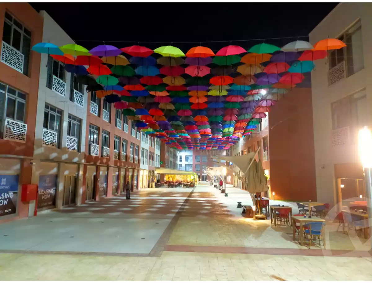 https://aqarmap.com.eg/en/listing/5661507-for-sale-cairo-el-sheikh-zayed-city-compounds-the-courtyard-mall-dorra